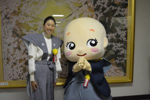 プロゴルファーの木戸愛ちゃん! ぼくにもゴルフ教えてくれるって!